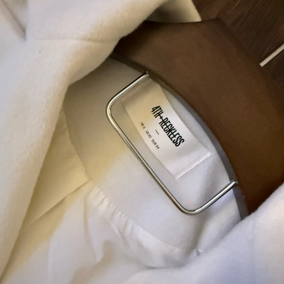 4th & Reckless Long White Coat - Picture 3 of 5